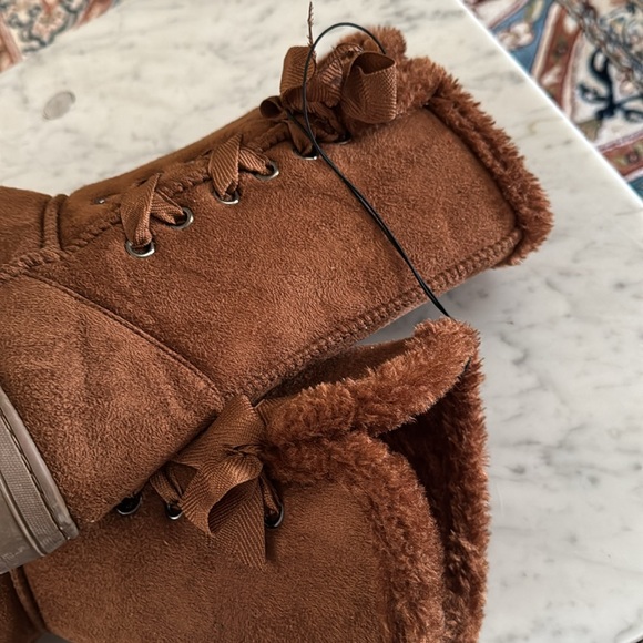 NWT Brown Gina hugs like boots with ribbon like lace on side. - Picture 4 of 6